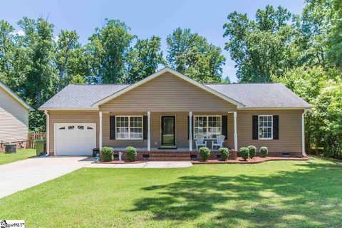 124 Woodland Drive