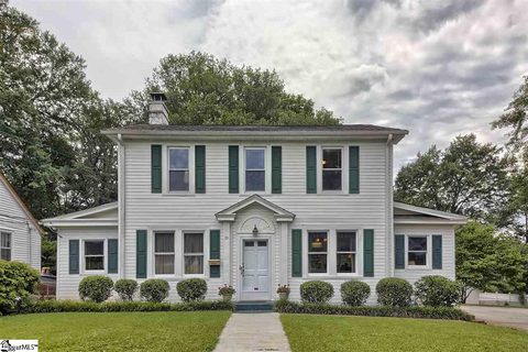 35 W Hillcrest Drive sold home in Highland Terrace, Greenville, SC