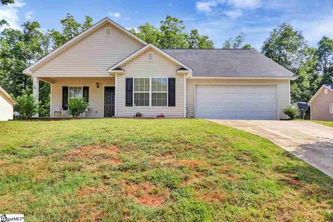 16 Pine Needle Road