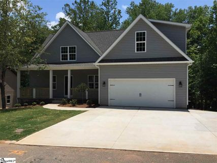 156 Fox Run Circle