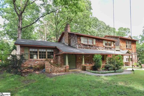 303 Dellrose Circle