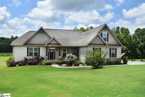 15 Fancy Lane sold home in Hillside Plantation, Travelers Rest, SC
