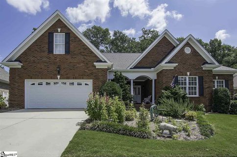 214 Banbury Circle sold home in Cedar Cove, Simpsonville, SC