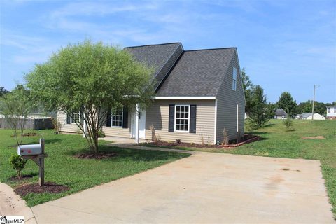 202 Jarrett Lane