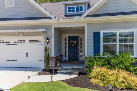 200 Wiscasset Way
