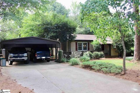 206 Lawrence Bridge Road