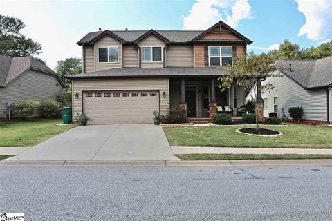 35 Summerdale Drive