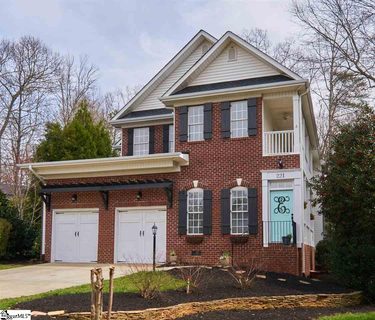 221 Waverly Hall Lane sold home in Waverly Hall, Simpsonville, SC