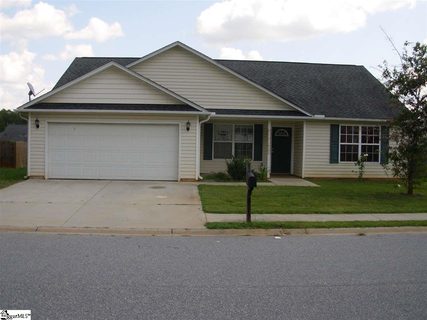 404 Woodford Way