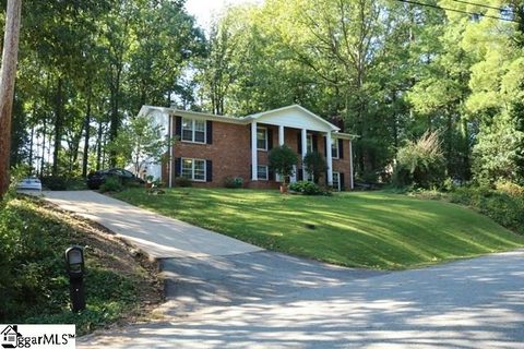 46 Arbutus Trail