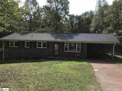 203 Harbor Drive sold home in Lake Harbor, Greenville, SC