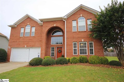 208 Peaks Court