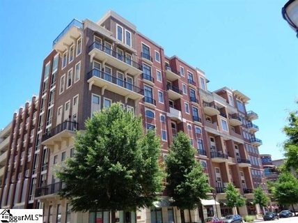 111 E Mcbee Avenue #203 sold condo in The Bookends, Greenville, SC