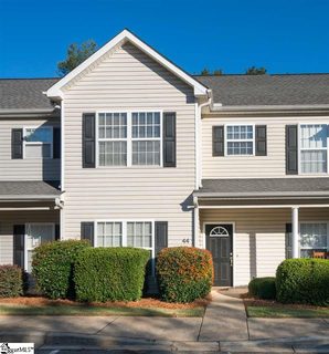 44 Ridgestone Circle