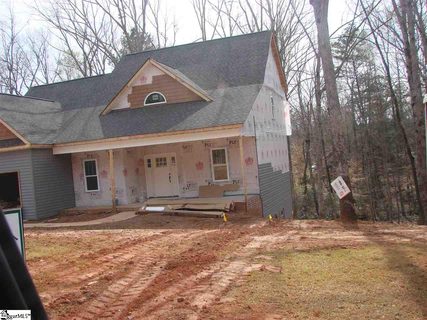 104 Edens Shoals Court
