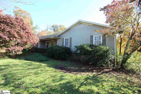 104 Sunset Court