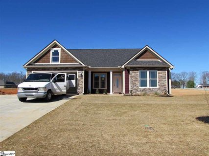 102 Stubby Drive sold home in Creekside Farms, Duncan, SC