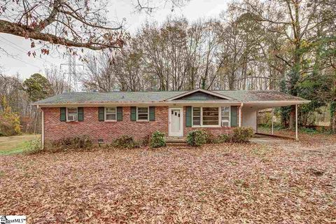 200 Collinwood Lane sold home in Collinwood Park, Taylors, SC