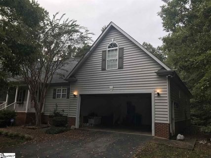 117 E Magill Court sold home in Cameron Woods, Greer, SC