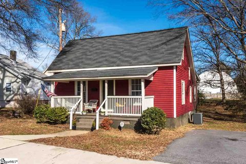 1111 Diamond Tip Boulevard sold home in Woodside Mill, Fountain Inn, SC