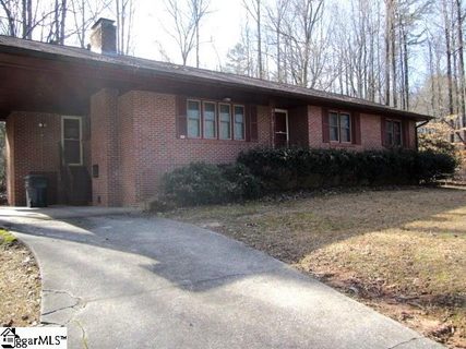 104 Oaklawn Drive