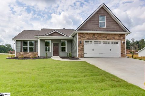 5 Smith Tractor Road sold home in Kelley Farms, Travelers Rest, SC