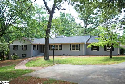 202 Sweetbriar Road sold home in Lake Forest Heights, Greenville, SC