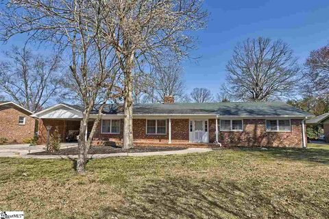 705 Edwards Road