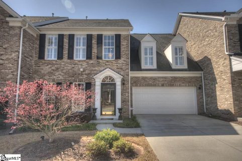 34 Everleigh Court