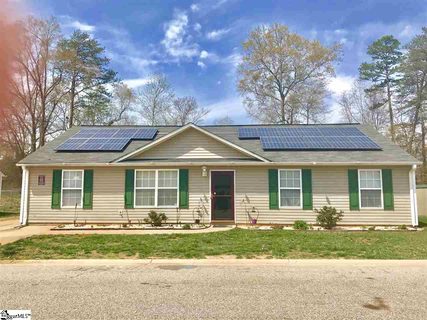 712 Cannonsburg Drive