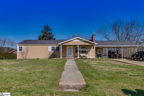 203 Grandview Circle sold home in Grandview Hgts, Travelers Rest, SC