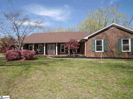 105 Shetland Way sold home in River Downs, Greer, SC