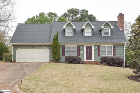 705 Pineapple Pointe