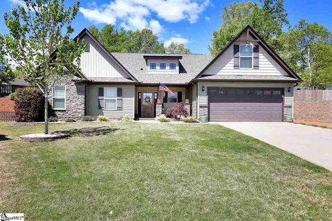 9 Elmcrest Court