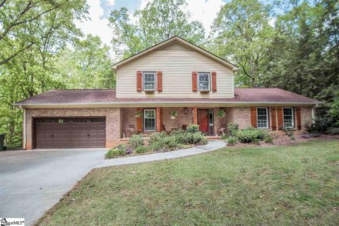 106 Blackgum Court