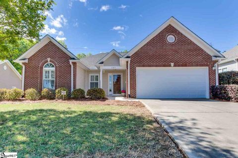 107 Hickory Valley Way