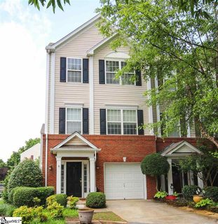 701 Calle Place