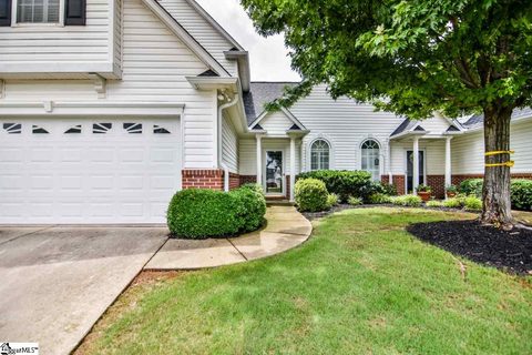 8 Cedar Rock Court