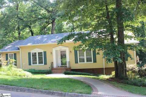 102 E Woodburn Drive
