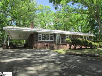 111 Woodview Drive
