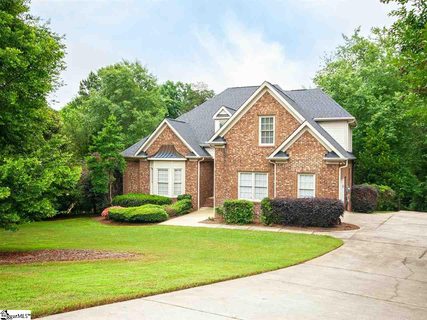 216 Goldenstar Lane