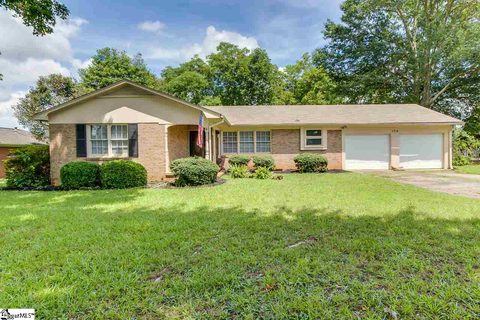 104 James Street sold home in Botany Park, Easley, SC
