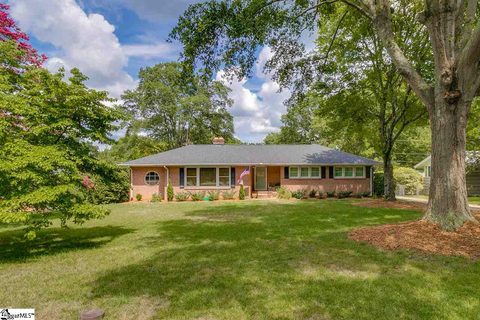 8 Burgundy Drive