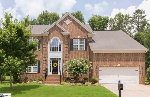 208 Woodland Creek Way