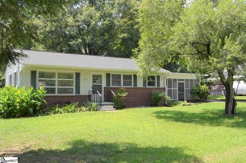 102 Cardinal Drive