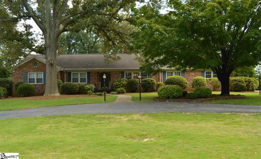 104 Sweetbriar Road sold home in Lake Forest Heights, Greenville, SC