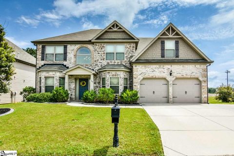 100 Dairwood Drive