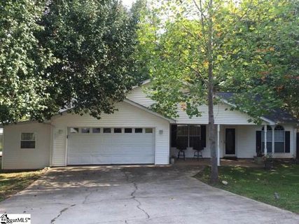 404 Maplewood Circle