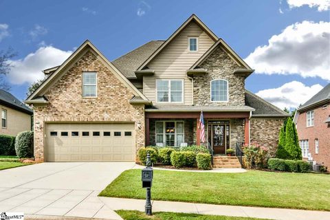 107 Kettle Oak Way