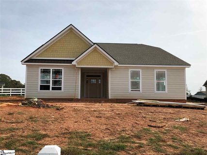 580 Carriage Gate Drive Lot 1 sold home in Carriage Gate, Wellford, SC